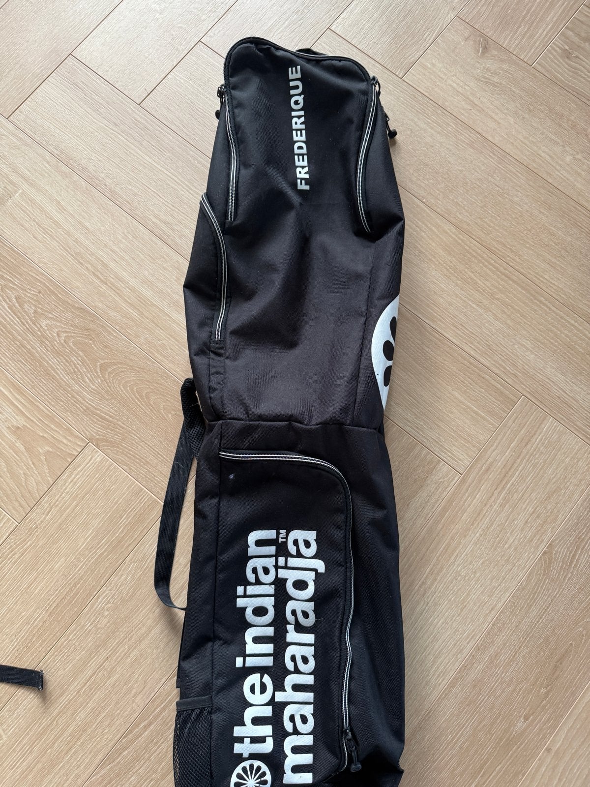 Zwarte Indian Maharadja hockeytas met naam, Ophalen, Gebruikt, Tas