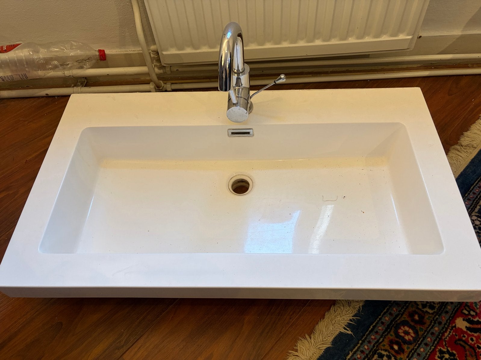 Wastafel met kraan - 46x 80 cm, Doe-het-zelf en Verbouw, Sanitair, Ophalen, Gebruikt, Chroom, Wastafel