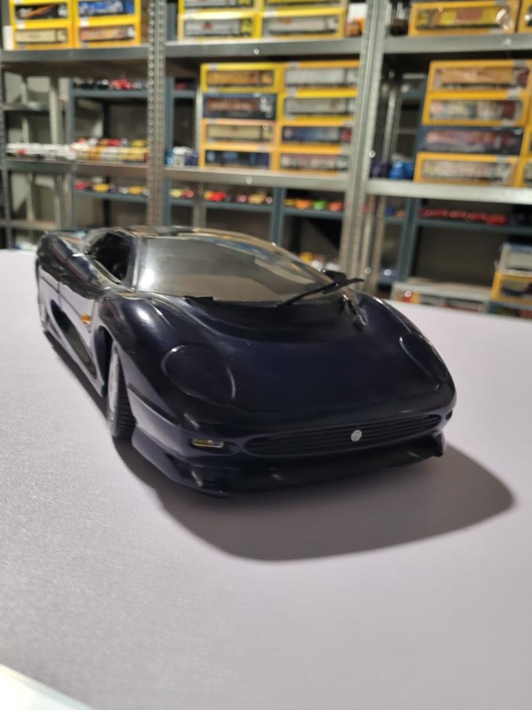 Jaguar xj 220 1992 grote 1/12, Auto, Ophalen of Verzenden, 1:9 t/m 1:12, Maisto