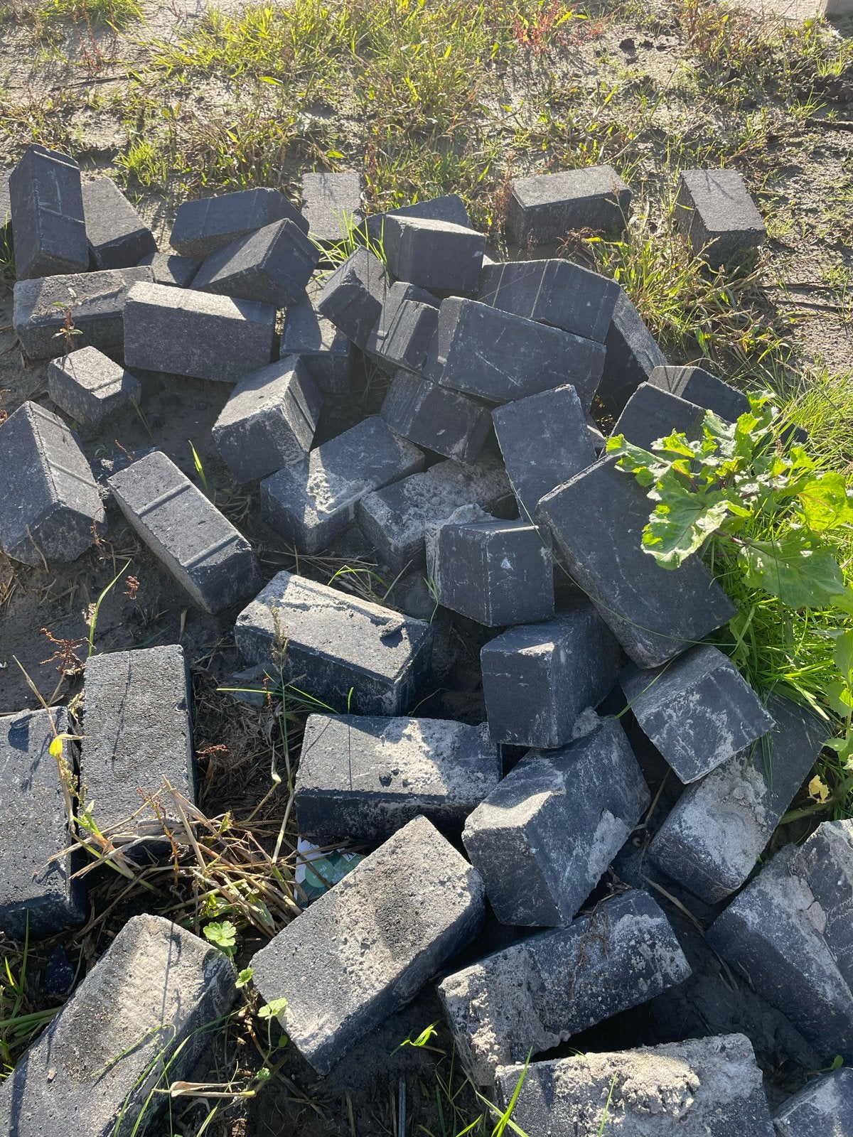 Beton klinkers (ong 100 stuks), Ophalen, Gebruikt, Beton, Klinkers