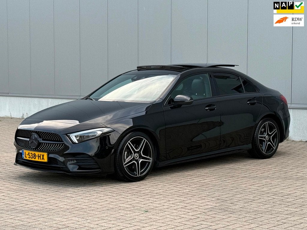 Mercedes-Benz A-klasse 180 AMG PANO NAP BTW, Auto's, Mercedes-Benz, Bedrijf, Te koop, A-Klasse, ABS, Achteruitrijcamera, Airbags
