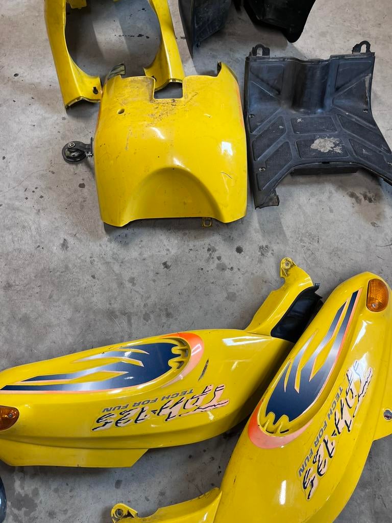 Diverse gilera typhoon 125 onderdelen, Motoren, Ophalen of Verzenden
