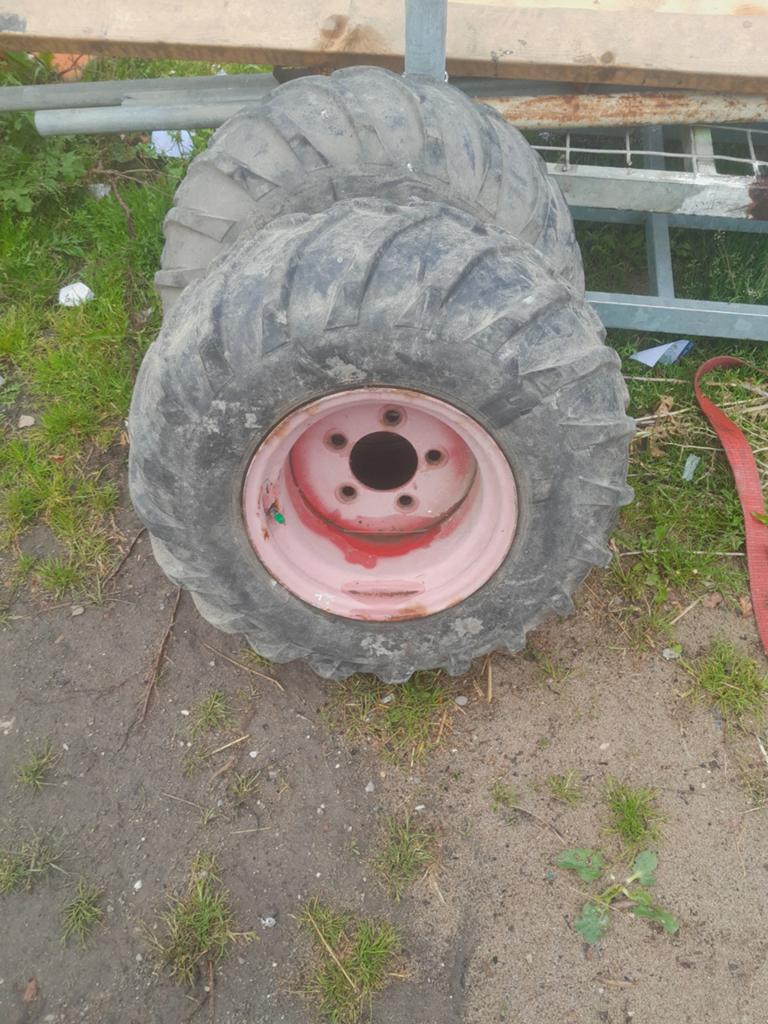 Tractorbanden met velg - 2 stuks, Ophalen of Verzenden