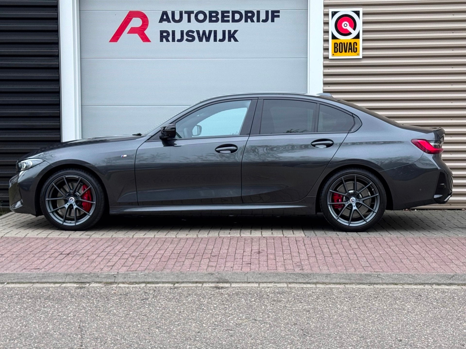 Foto 3 van BMW 3-serie M340i xDrive M seats/H&K/360/HuD/Carbon