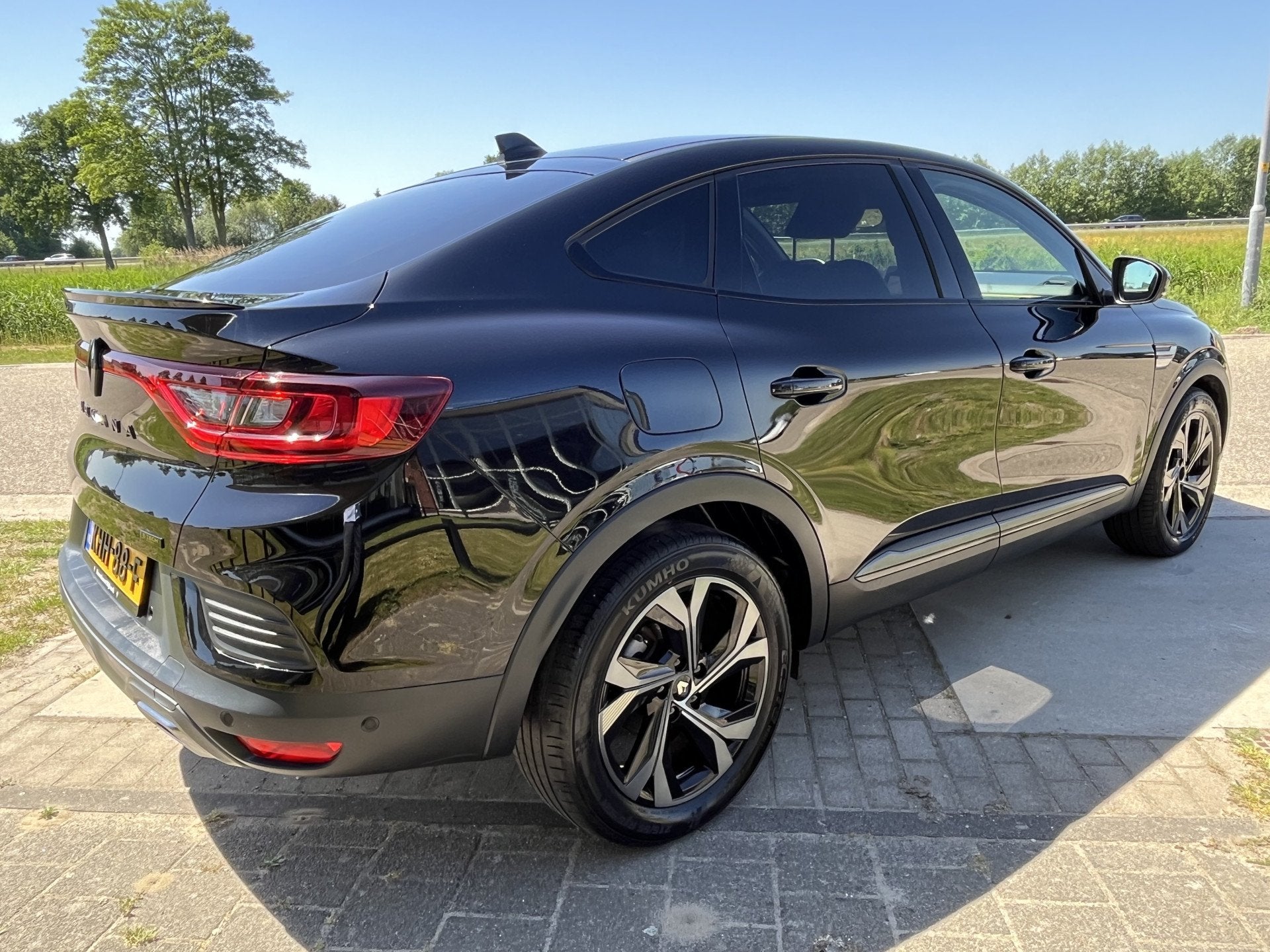 Renault Arkana 1.6 E-Tech hybrid 145PK R.S. Line E-Tech engi, Auto's, Gebruikt, 4 cilinders, Overige brandstoffen, Zwart