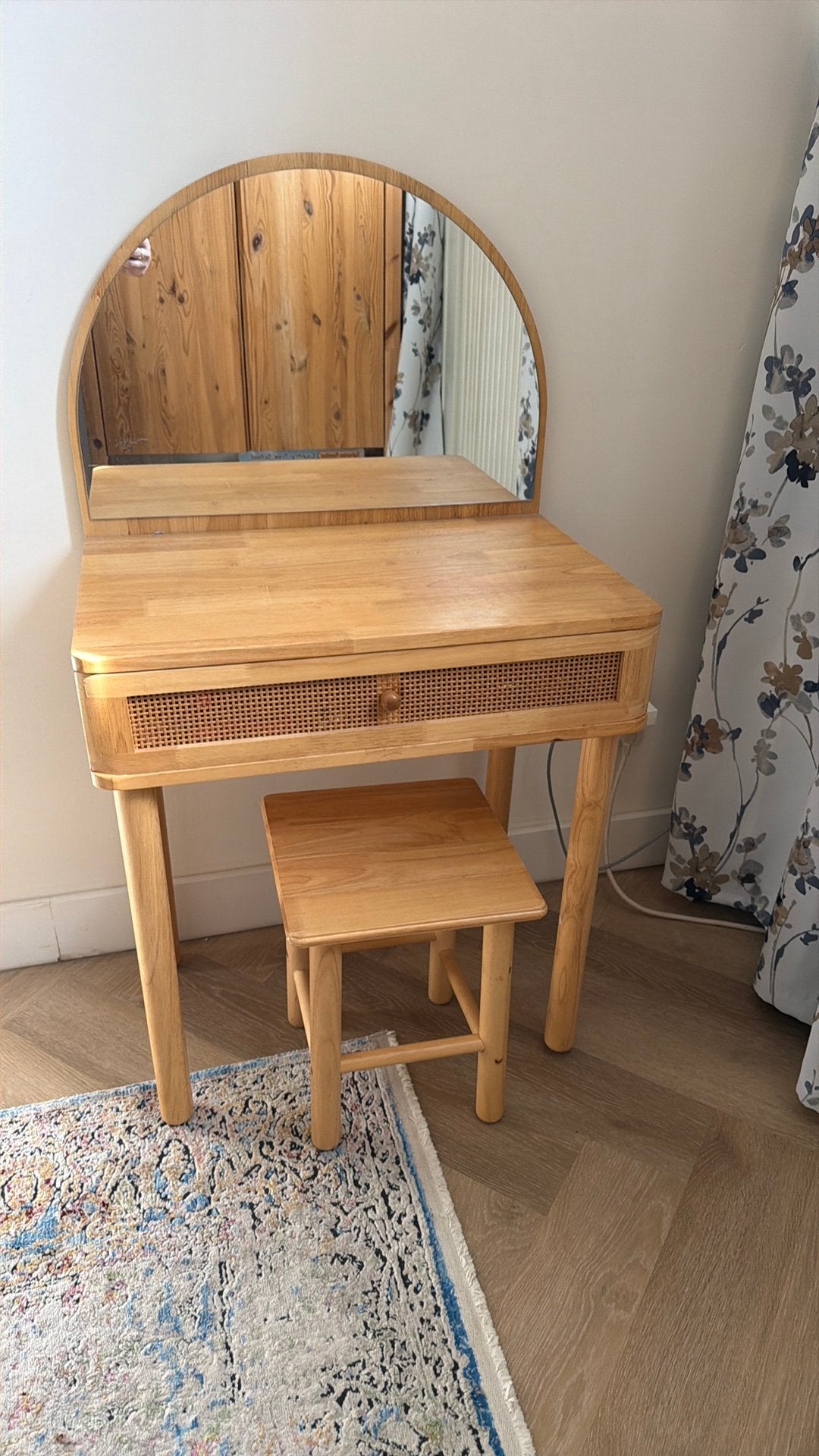 Kaptafel kinderen meisjes kinderkamer peuter/ kleuter, Huis en Inrichting, Ophalen, Zo goed als nieuw, 50 tot 100 cm, Minder dan 100 cm