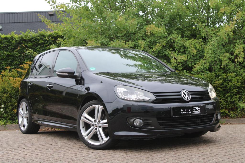 Volkswagen Golf 1.4 TSI 3X R-Line | Stoelverwarming | Camera, Auto's, Voorwielaandrijving, Stof, Zwart, 4 cilinders