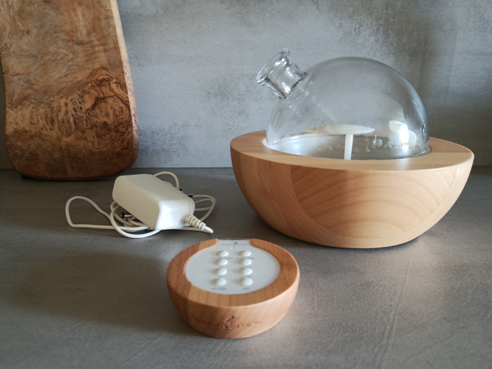 Young Living Diffuser met Speaker, Licht & Timer - Z.G.A.N., Ophalen of Verzenden, Zo goed als nieuw