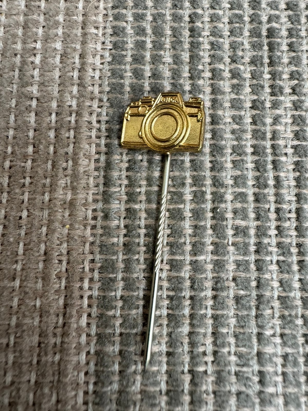Leica Leitz Pin Speld Button Speldje Buttons Pins, Ophalen of Verzenden, Nieuw, Speldje of Pin