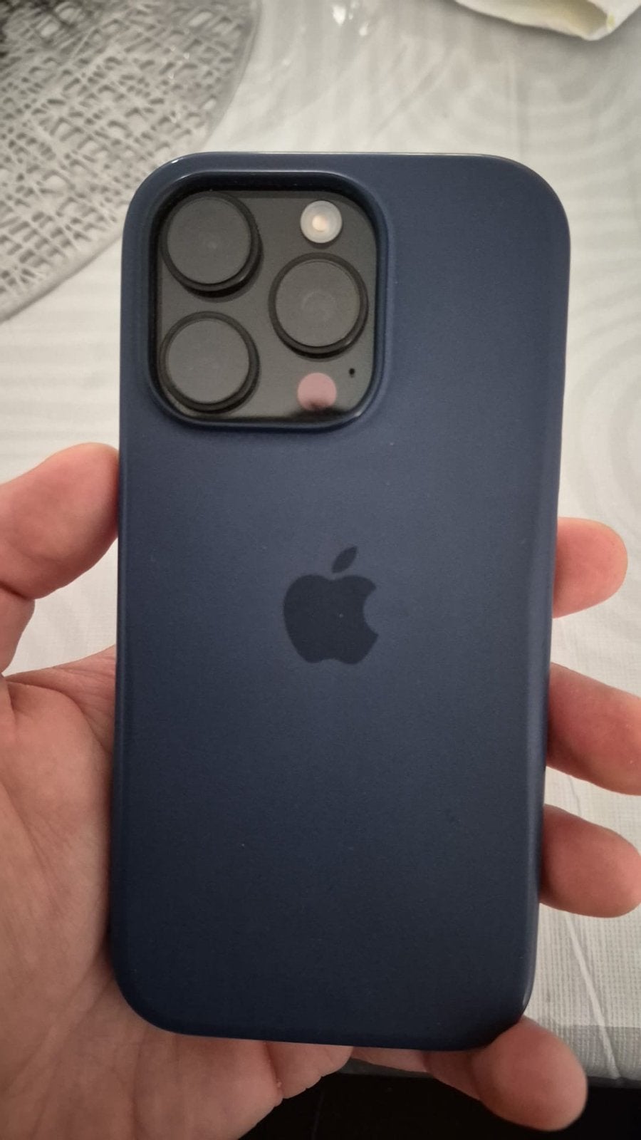 iPhone 16 Pro 128GB 88% Batterij , Originele Bon + Hoesje, Telecommunicatie, 128 GB, Zwart, 88 %, Zo goed als nieuw