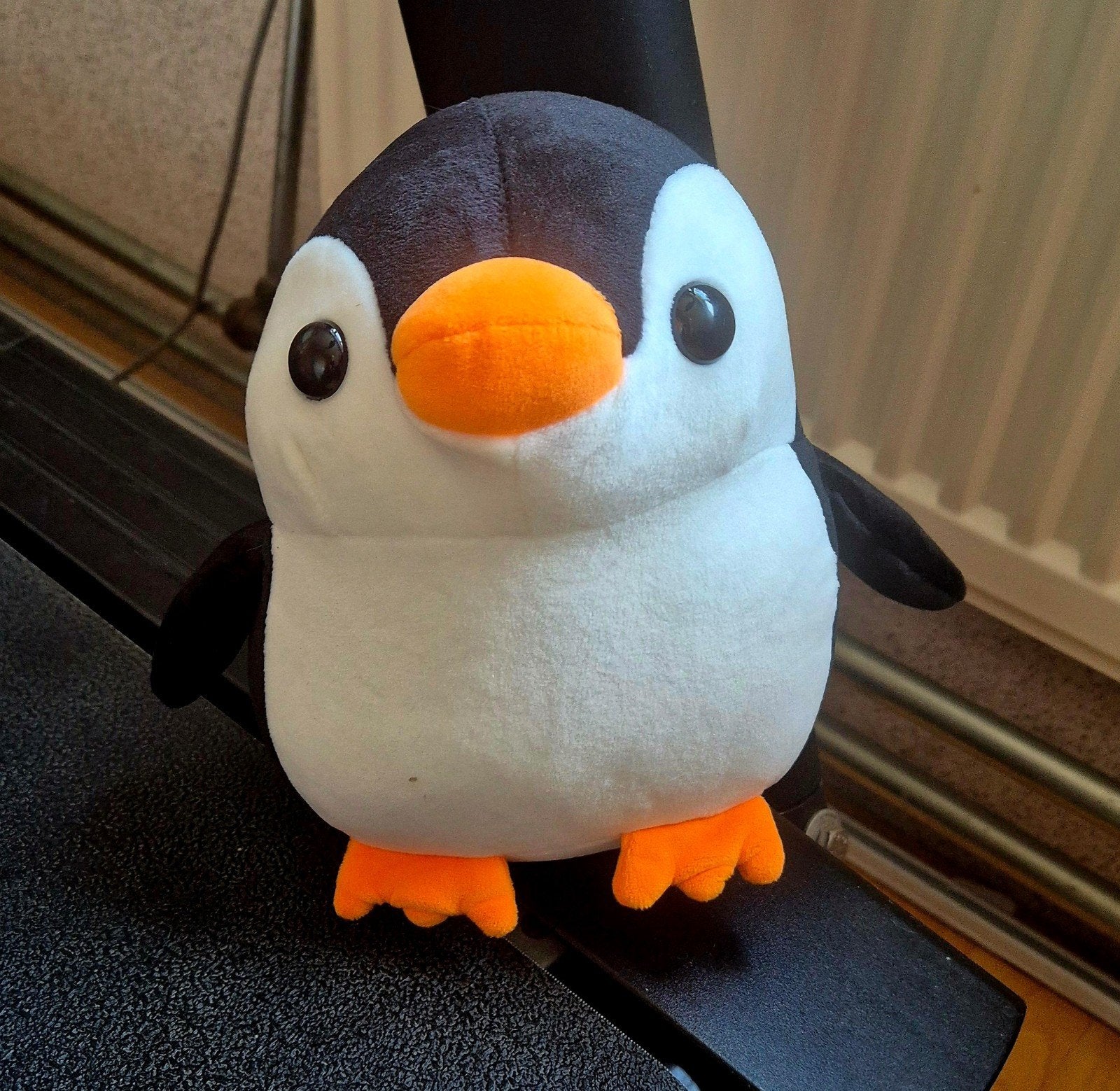 Deze schattige pinguïn knuffel is helemaal nieuw., Kinderen en Baby's, Speelgoed | Knuffels en Pluche, Pinguïn, Overige karakters