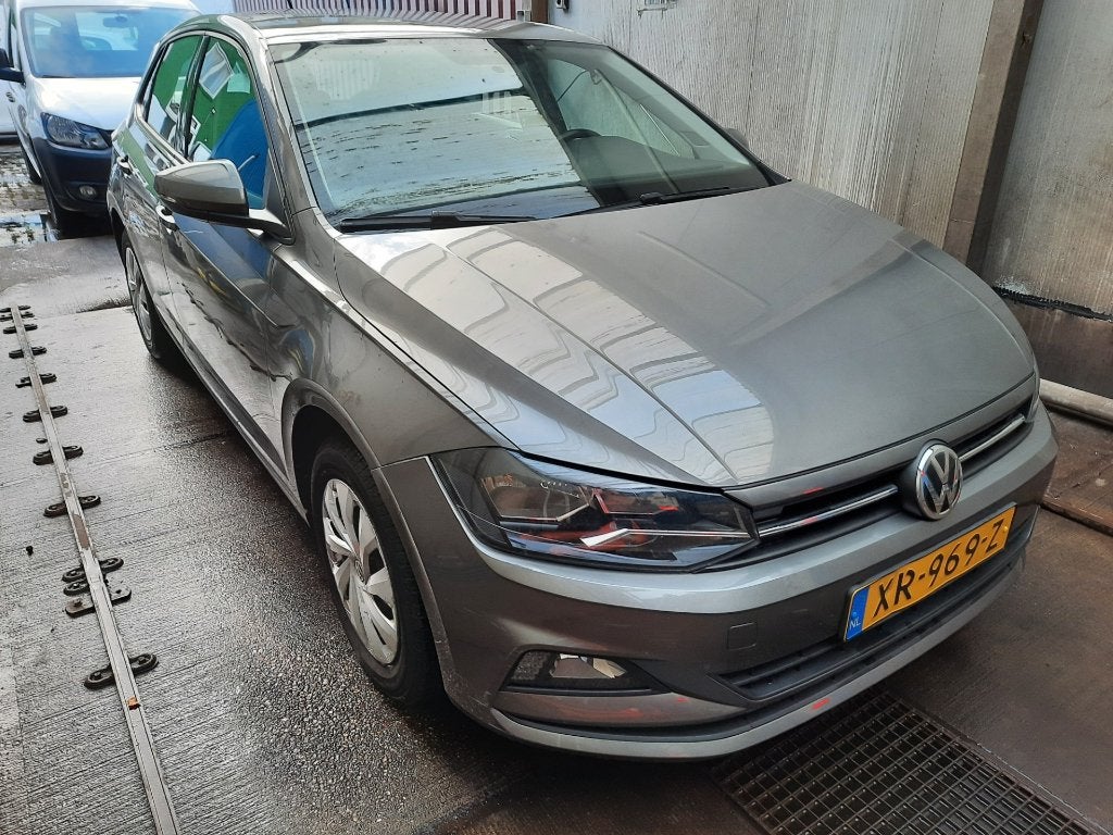 Volkswagen Polo 1.0 TSI 95pk 2019 Grijs, Voorwielaandrijving, 40 €/maand, Origineel Nederlands, Handgeschakeld