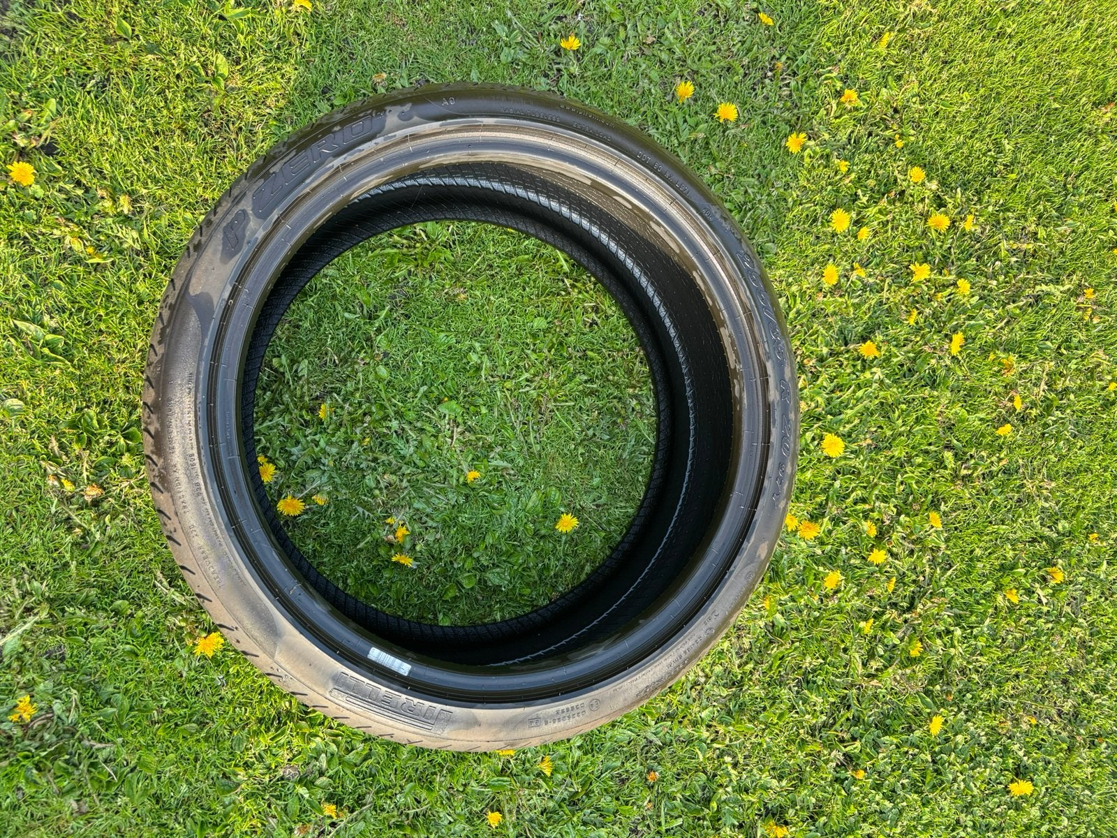 Pirelli 255/35 R20 (p-zero) zomerband, Ophalen of Verzenden, Zo goed als nieuw