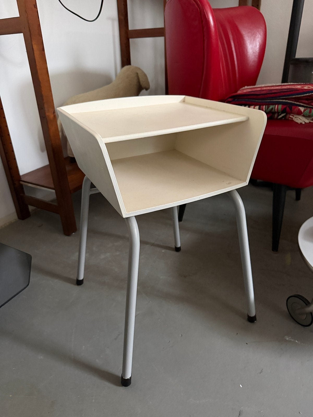 Vintage nachtkastje, tafeltje, Huis en Inrichting, Kasten | Overige, Ophalen, Gebruikt, I, I