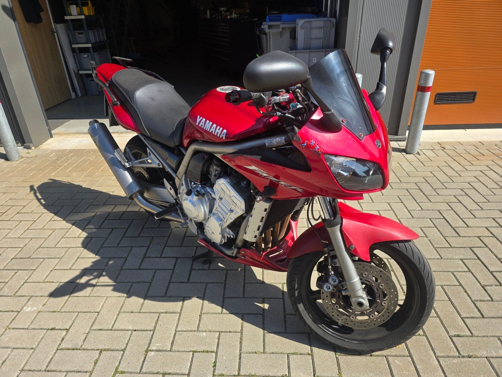 Yamaha Fazer 1000cc uit 2002 - Krachtige Toermotor, Sportuitlaat, 4 cilinders, Motorrijbewijs A, Gebruikt