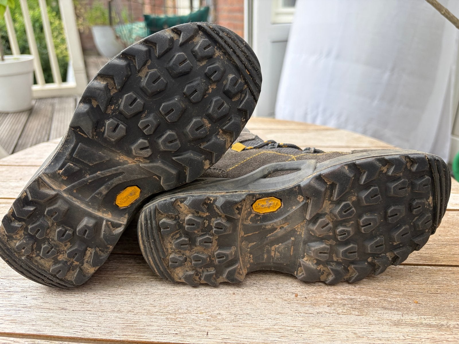 Lowa Junior wandelschoenen maat 33, Ophalen of Verzenden, Gebruikt, Schoenen