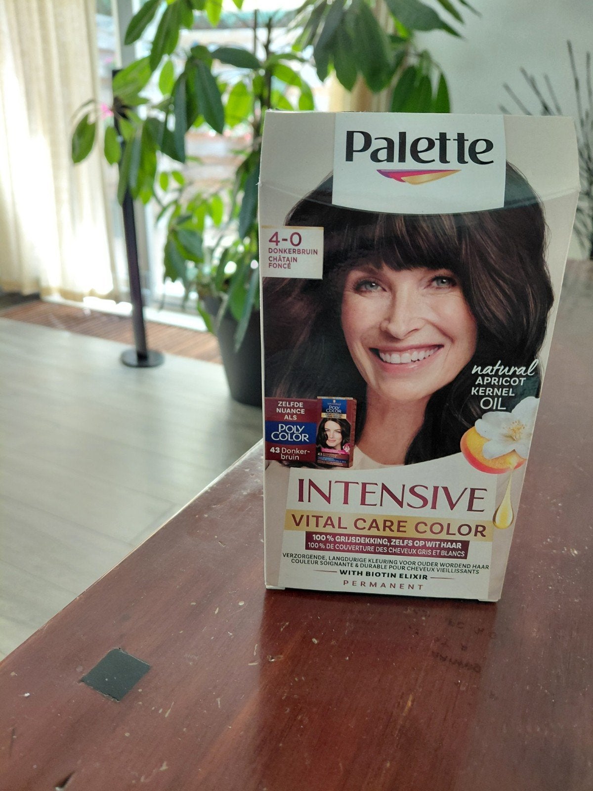 Palette haarverf donkerbruin intensive vital care color, Ophalen of Verzenden, Nieuw, Overige typen