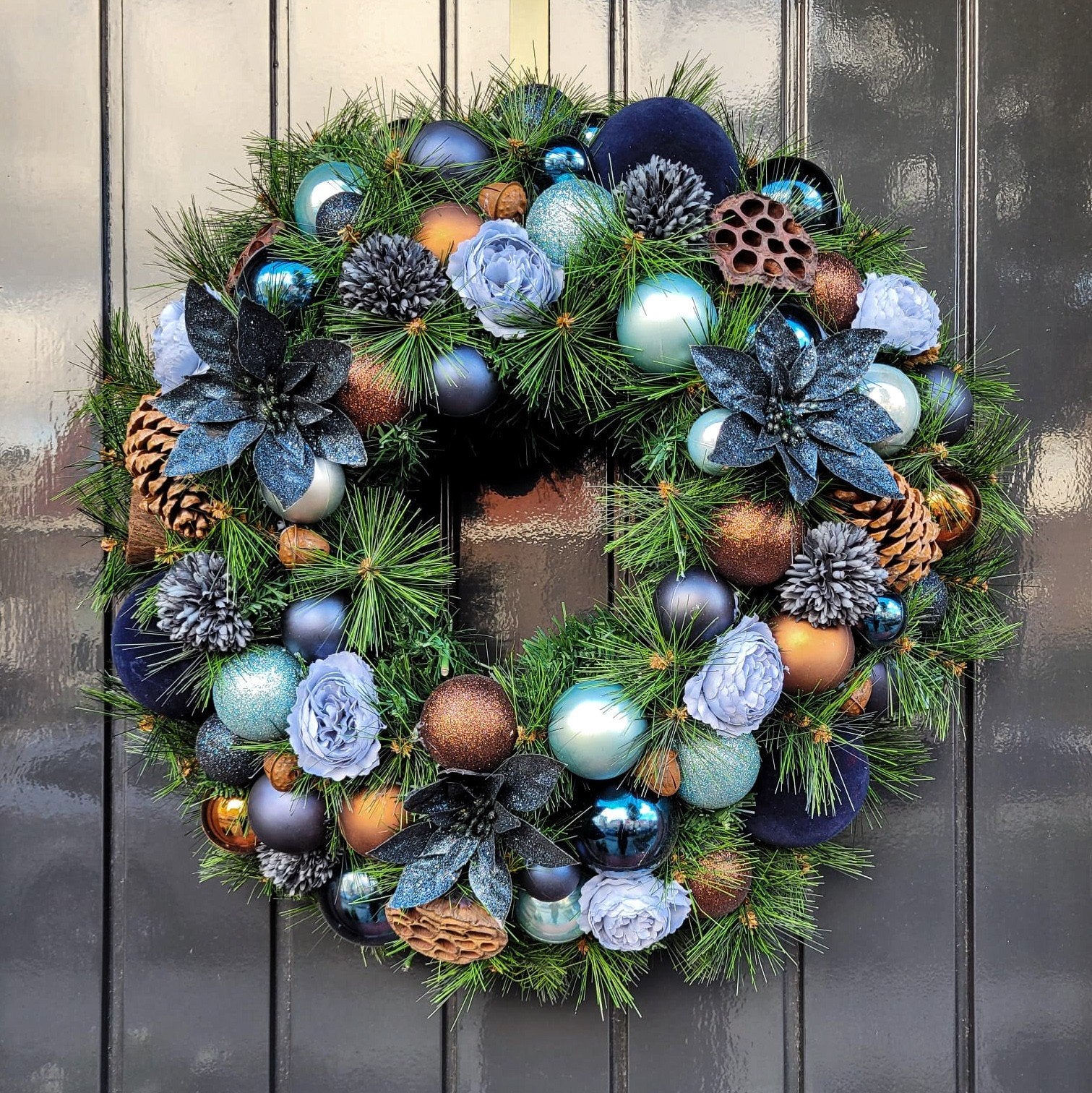 Krans blauw/brons 60cm | WinterWonderDecor, Krans, Nieuw, Ophalen of Verzenden, Kunststof