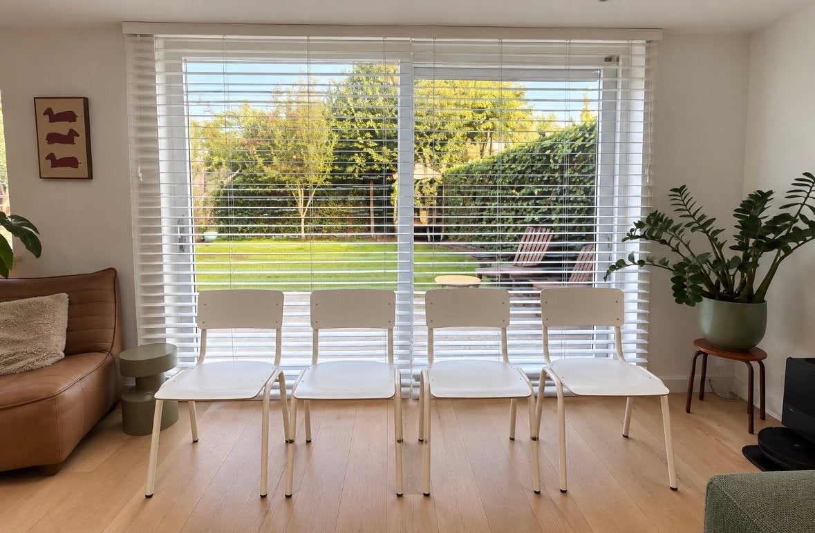 4 witte eetkamerstoelen van Zuiver, Huis en Inrichting, Ophalen, Gebruikt, Wit, Vier