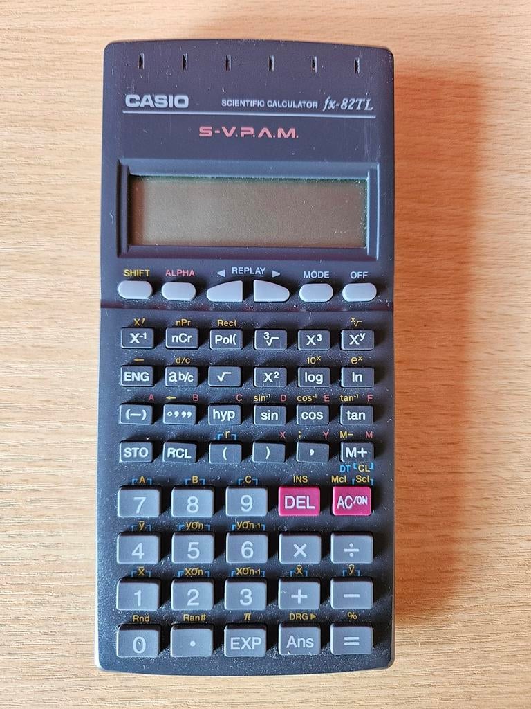 Rekenmachine Casio fx-82TL DEFECT, Ophalen of Verzenden, Gebruikt