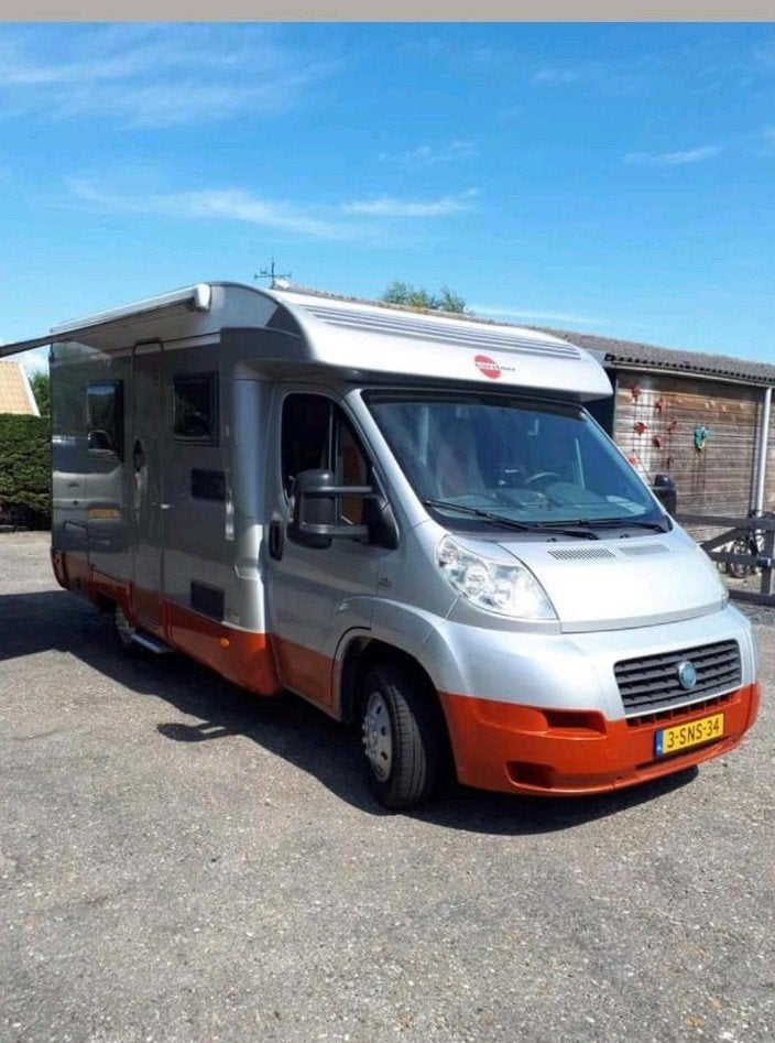 Bustner BUT 575 camper 2.2 mj 2008, Caravans en Kamperen, Campers, Standaard zit, Ringverwarming, Fiat, Tot en met 3