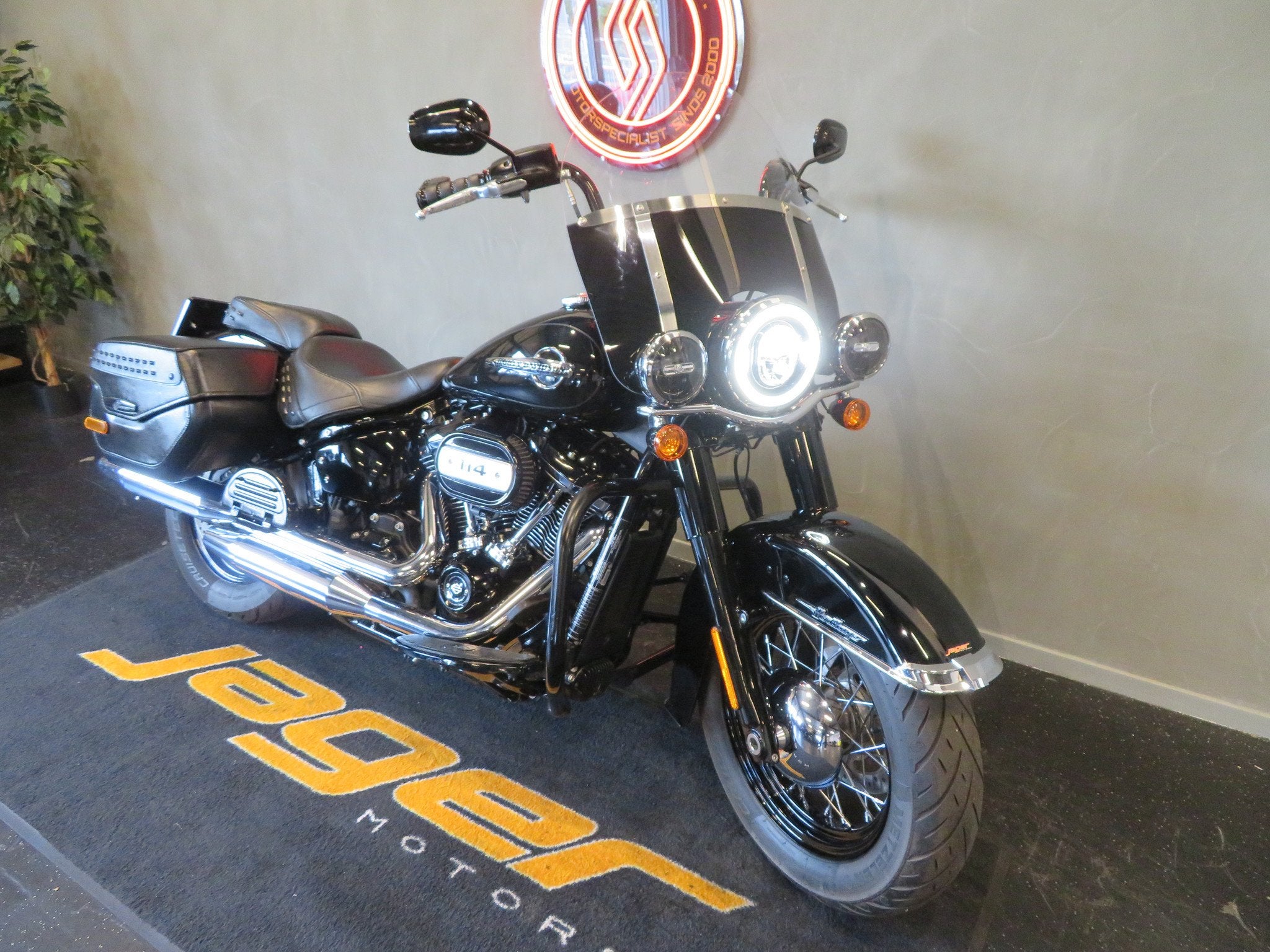 Harley-Davidson FLHCS SOFTAIL HERITAGE CLASSIC 114, 1745 cc, Chopper, Bedrijf