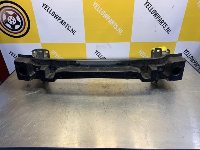Bumperframe voor van een Mazda CX-3, Gebruikt, -, -, Ophalen of Verzenden