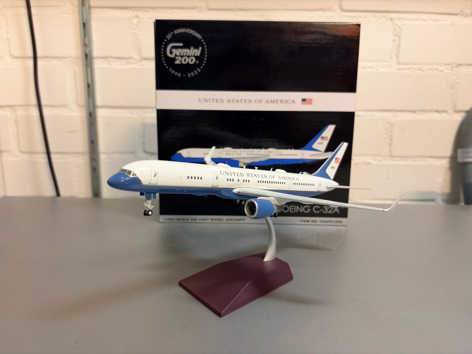 Gemini200 B757-200 (C-32A) G2AFO1280 Reg 99-0004, Overige merken, 1:200 of kleiner, Ophalen of Verzenden, Zo goed als nieuw