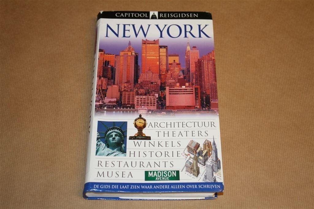 New York. Capitool Reisgids., Gelezen, Capitool, Europa, Ophalen of Verzenden