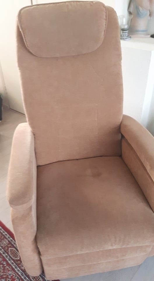 fauteuil- sta-op stoel, Ophalen, Gebruikt, 75 tot 100 cm, Stof