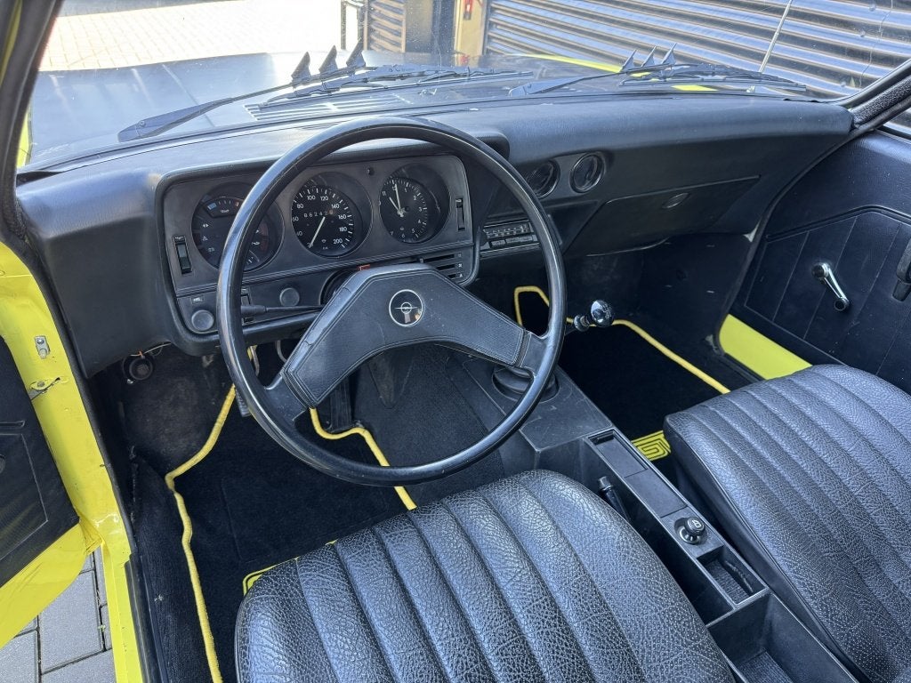 Opel Manta 1600S COMPLEET GERESTAUREERD| PLAATJE| UNIEK, foto 9