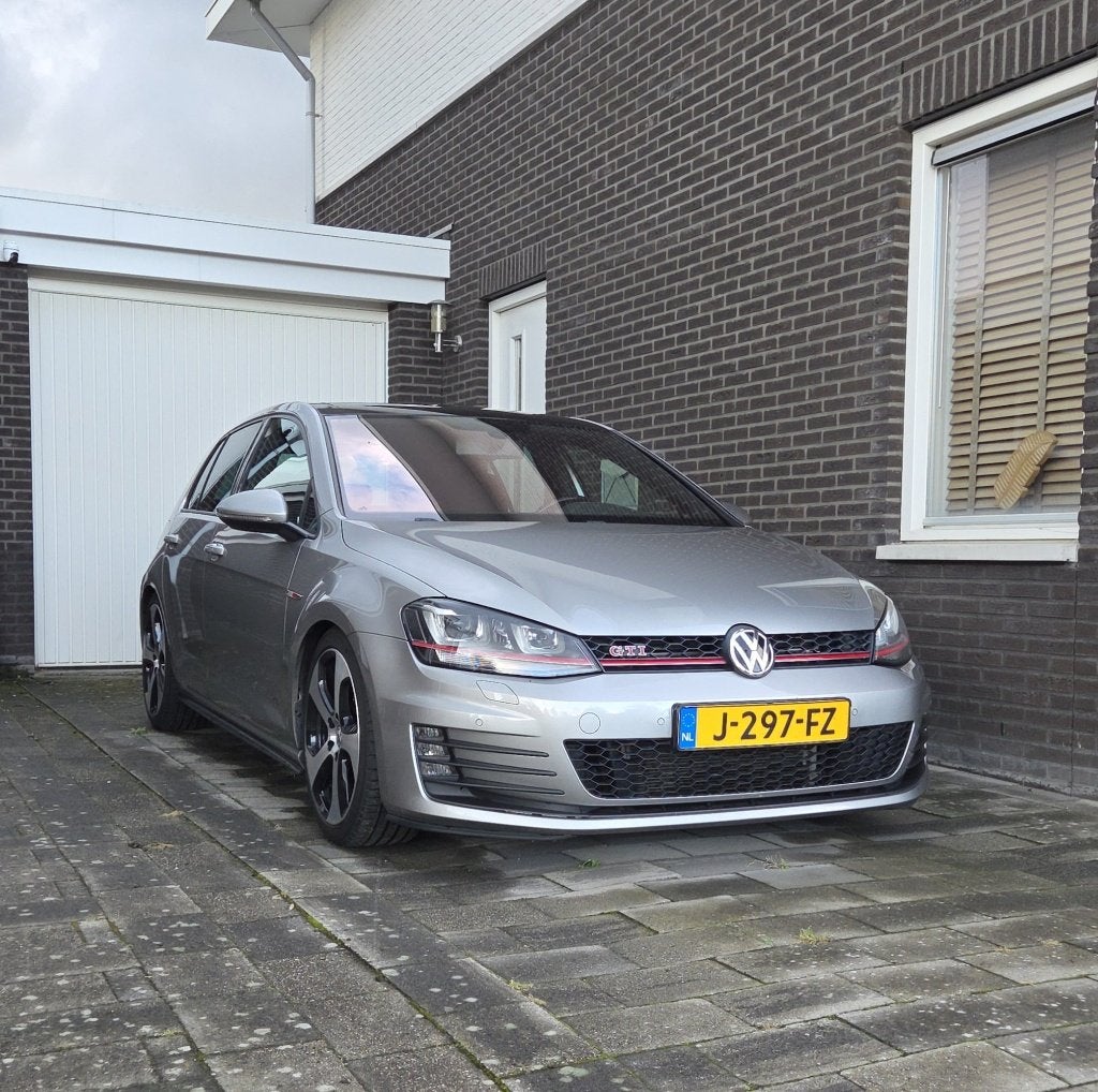Volkswagen Golf GTI 2.0 TSI Performance DSG 2016, Auto's, 4 cilinders, 1984 cc, 300 pk, 1324 kg
