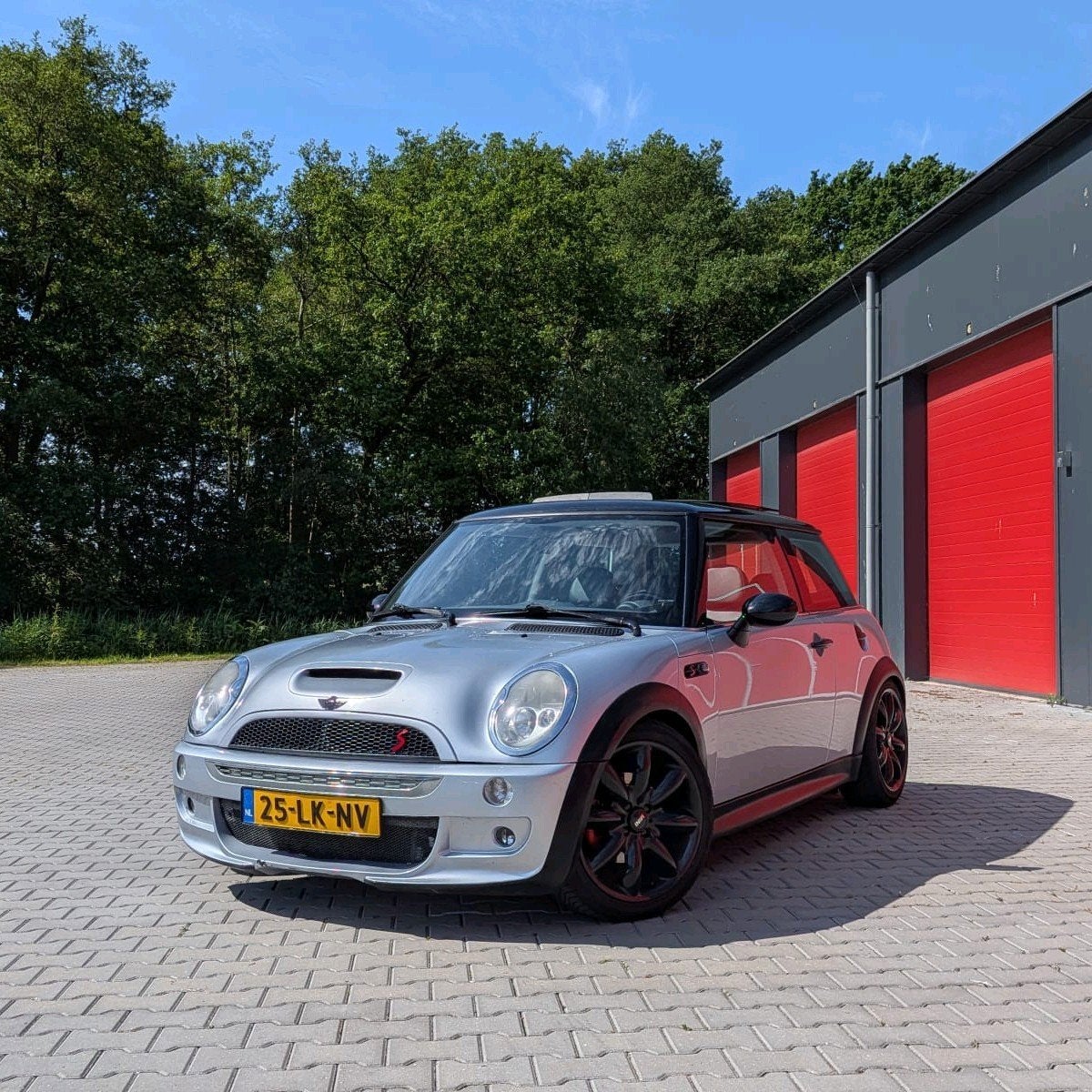 Mini Cooper S line 1.6 met upgrade naar 210 PK, Voorwielaandrijving, 4 cilinders, 4 stoelen, Origineel Nederlands