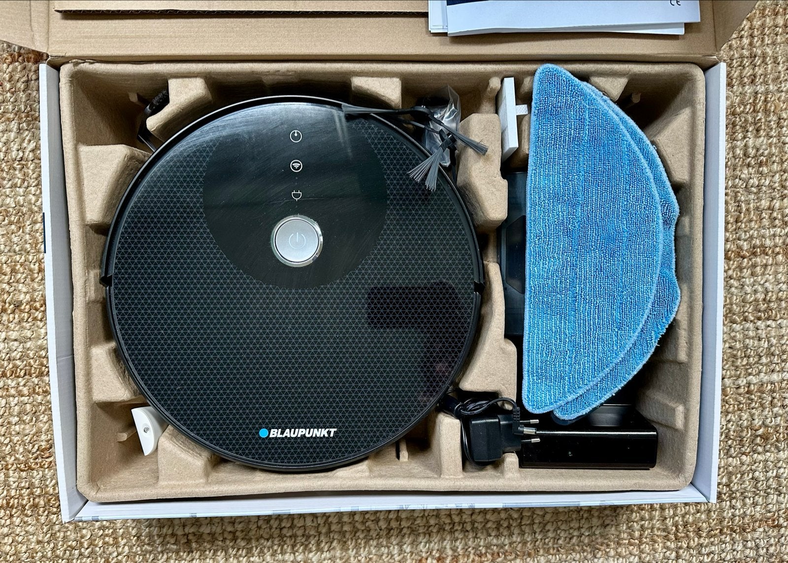 Robotstofzuiger Blaupunkt (incl dweil) voor 50 euro!, Ophalen, Overige merken, Zo goed als nieuw, Robotstofzuiger