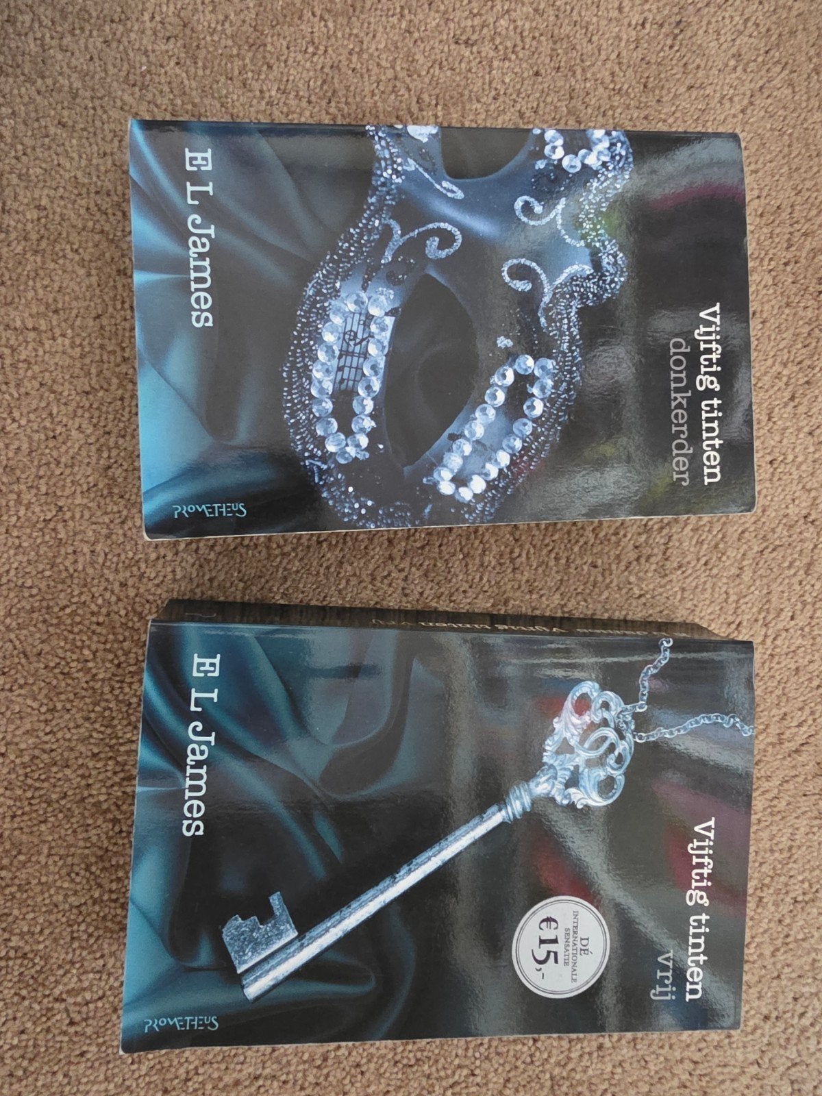 Boeken E.L. James, Boeken, Ophalen of Verzenden, Gelezen, E.L. James