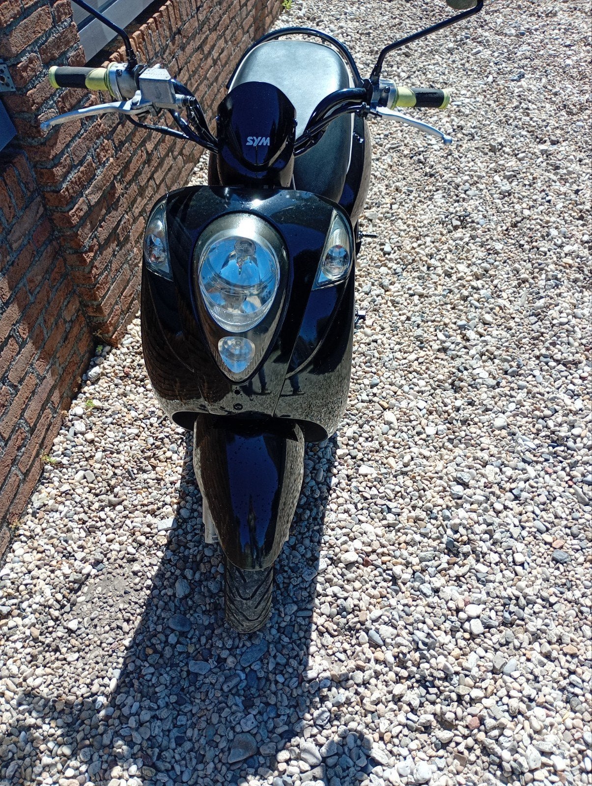 sym mio, Fietsen en Brommers, Snorfietsen en Snorscooters, Ophalen of Verzenden, Zo goed als nieuw, Benzine