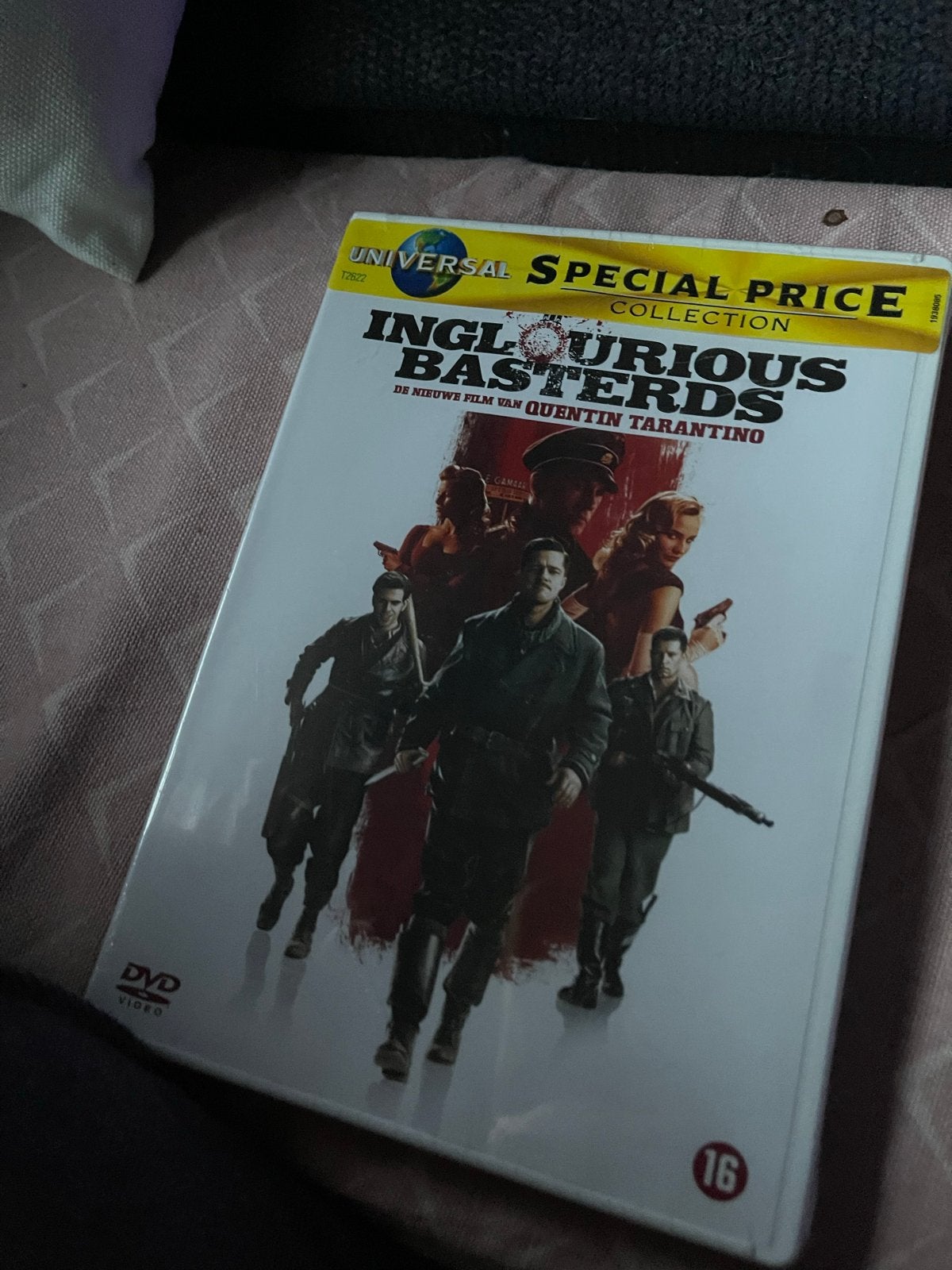 Inglourious Basterds DVD - in verpakking, Vanaf 16 jaar, Ophalen of Verzenden, Zo goed als nieuw, Actiethriller