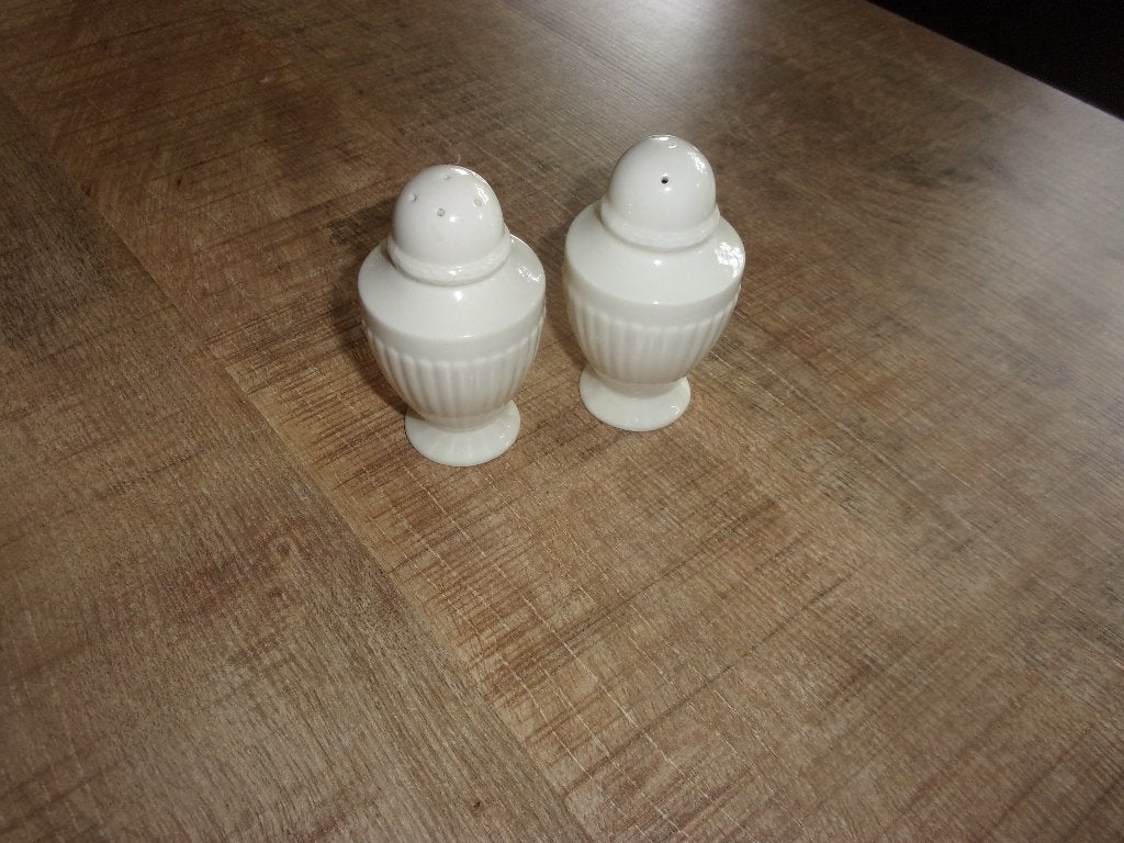 Wedgwood Edme peper en zout stelletje strooier Barlastan, Klassiek, Overige typen, Ophalen of Verzenden, Zo goed als nieuw