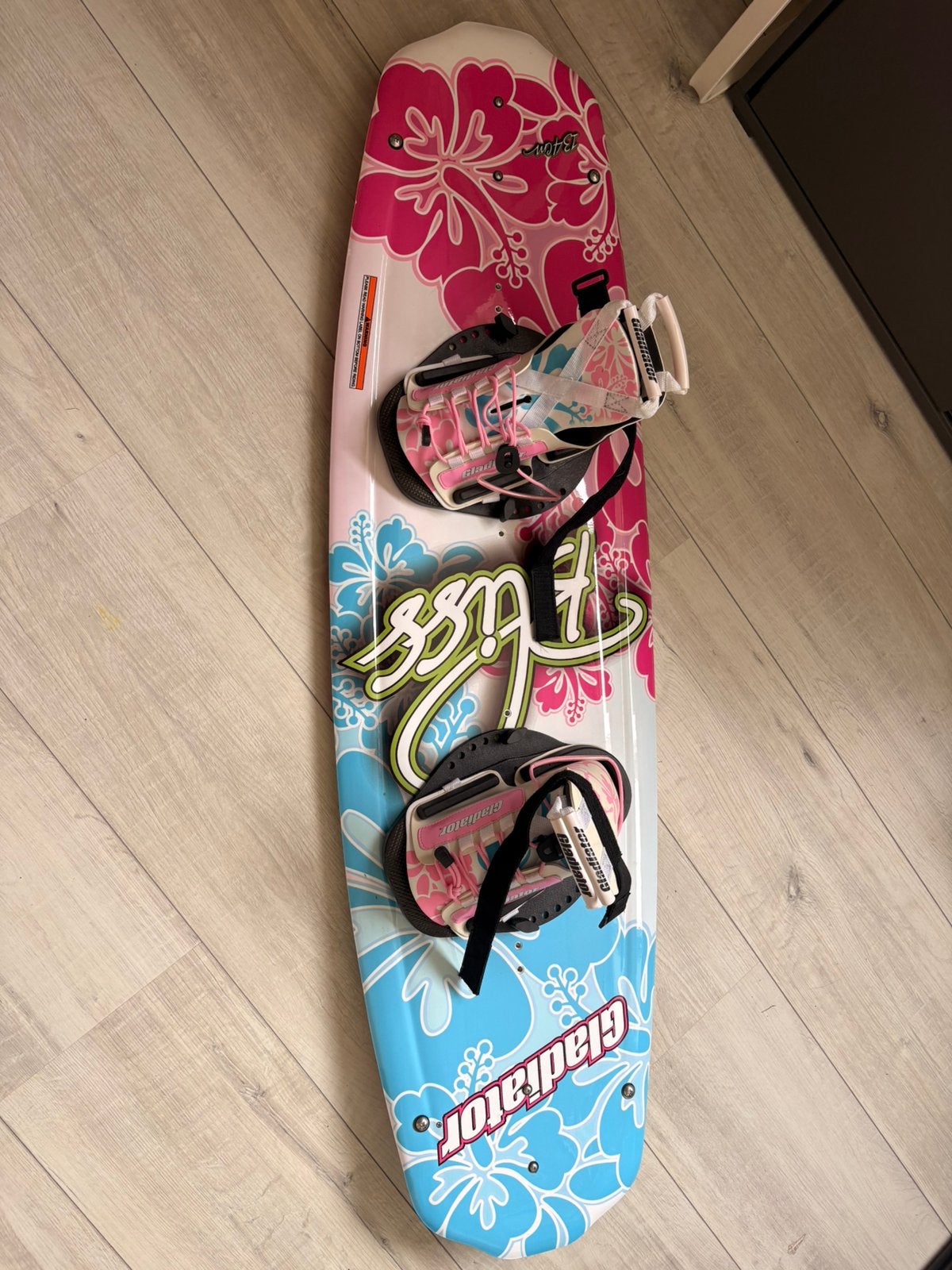 Wakeboard tot 75kg, Watersport en Boten, Ophalen, Zo goed als nieuw, Board