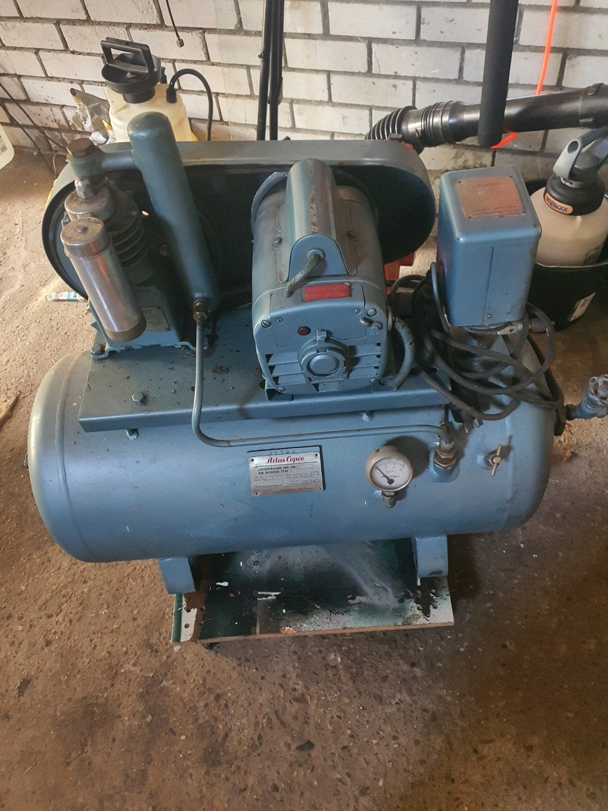 Mooie persluchttank, 100 liter of meer, Ophalen, Zo goed als nieuw, Minder dan 200 liter/min