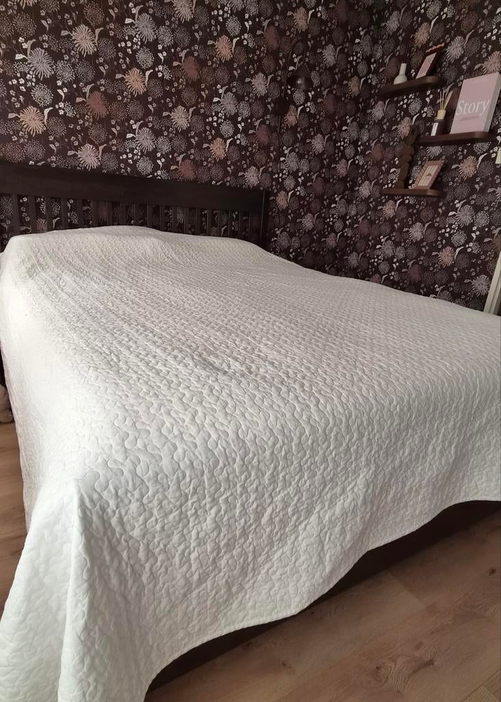 Grote witte doorgestikte sprei 270x280 cm, Gebruikt, Wit, Overige typen, Tweepersoons