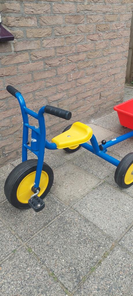 Berg kinderdriewieler met kar., Ophalen, Gebruikt, Berg, Met kar of aanhanger