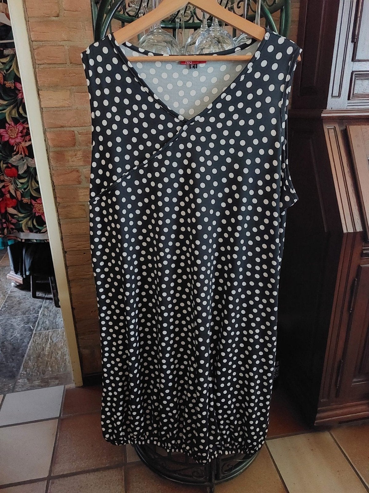 Jurk van het merk X-Two red.  Maat 48., Kleding | Dames, Verzenden, Zo goed als nieuw, X-Two red, Jurk