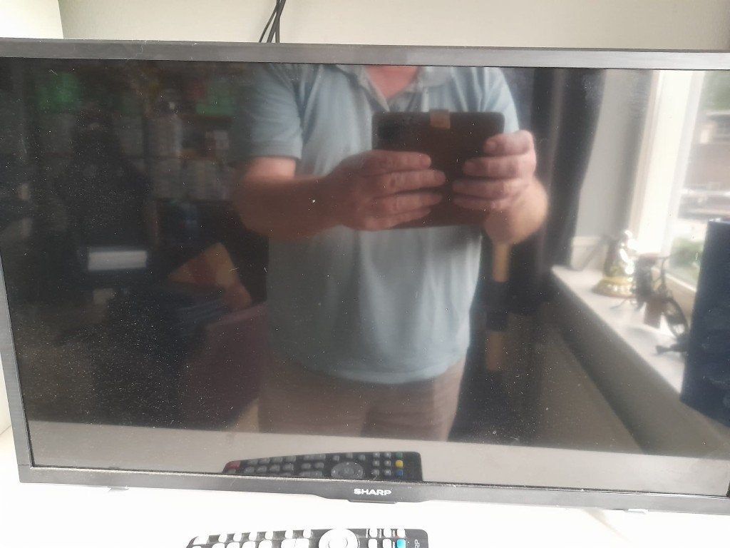 Sharp tv 24 met dvd speler, Ophalen, 50 Hz, LCD, Zo goed als nieuw