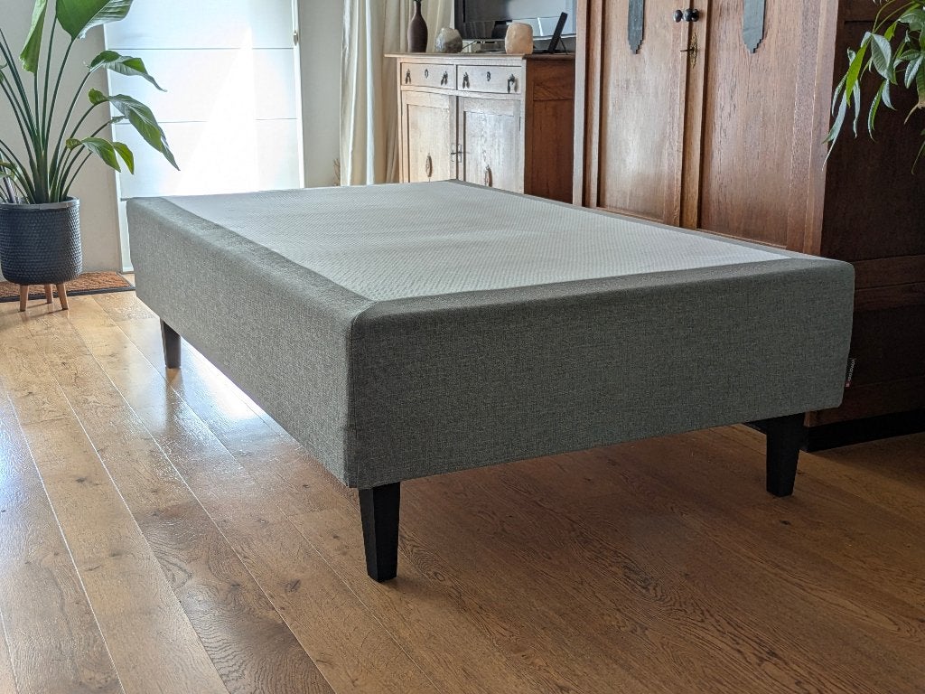 Boxspring Asko Bonnell Emilia M (Fins topmerk ) 200*120 Bed, Huis en Inrichting, Slaapkamer | Boxsprings, Ophalen, Boxspring, Fins, Modern