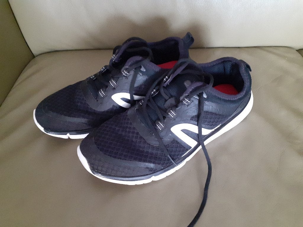 Decathlon sportschoenen maat 40 z.g.a.n., Kleding | Heren, Ophalen of Verzenden, Zo goed als nieuw, Decathlon, Sportschoenen