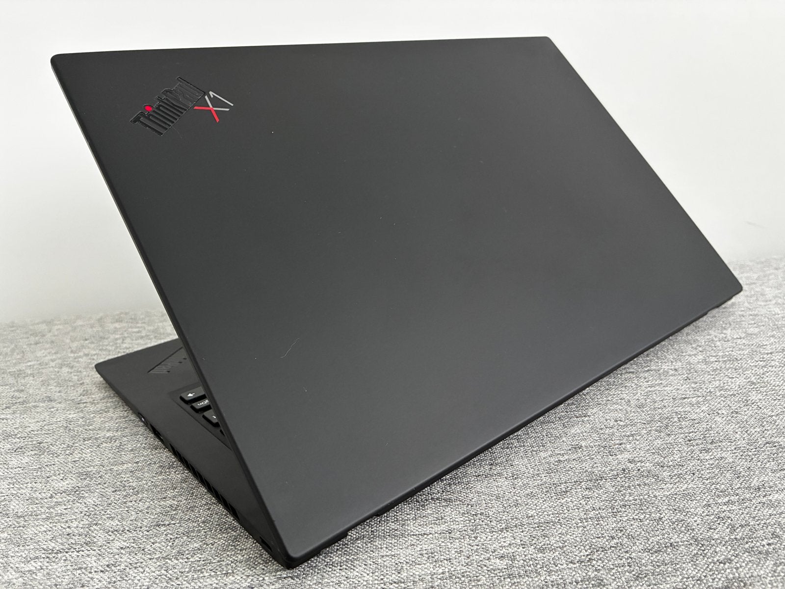 Lenovo ThinkPad X1 Carbon G8 i5-10210U 8GB RAM 238GB SSD, Computers en Software, 2 tot 3 Ghz, Qwerty, 8 GB, 14 inch