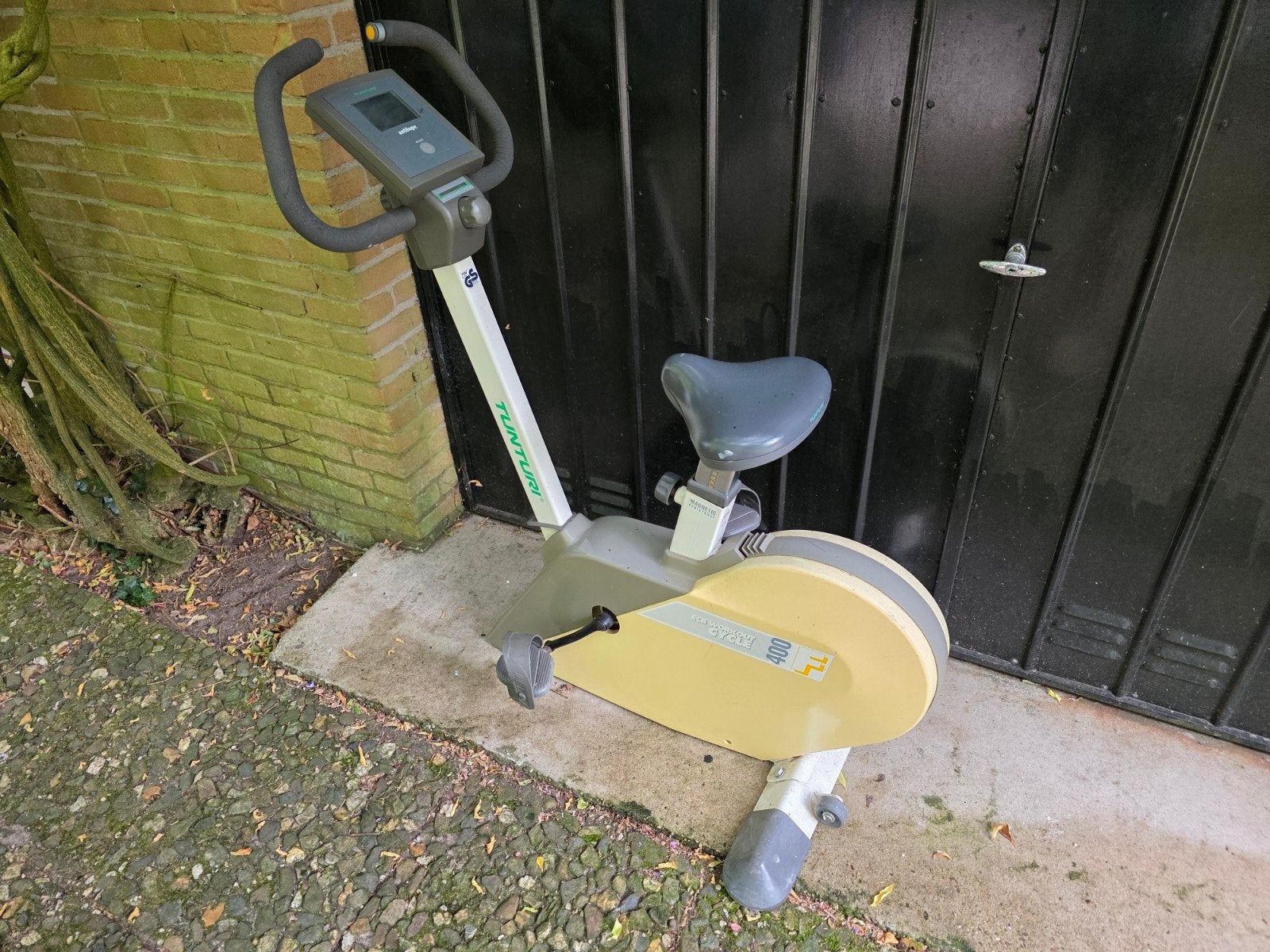 Tunturi Antilope 400 Hometrainer - Gebruikt, Ophalen, Gebruikt, Metaal, Benen