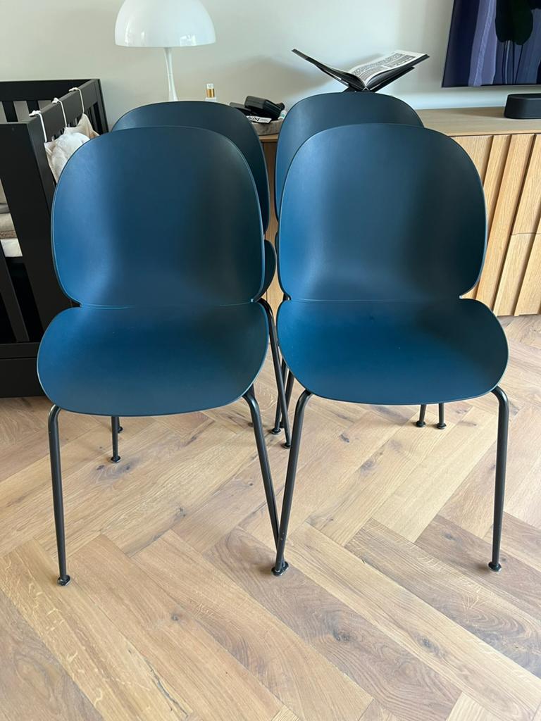 2x kunststof (eetkamer)stoel met stalen poten, Huis en Inrichting, Stoelen, Ophalen, Kunststof, Gebruikt, Twee