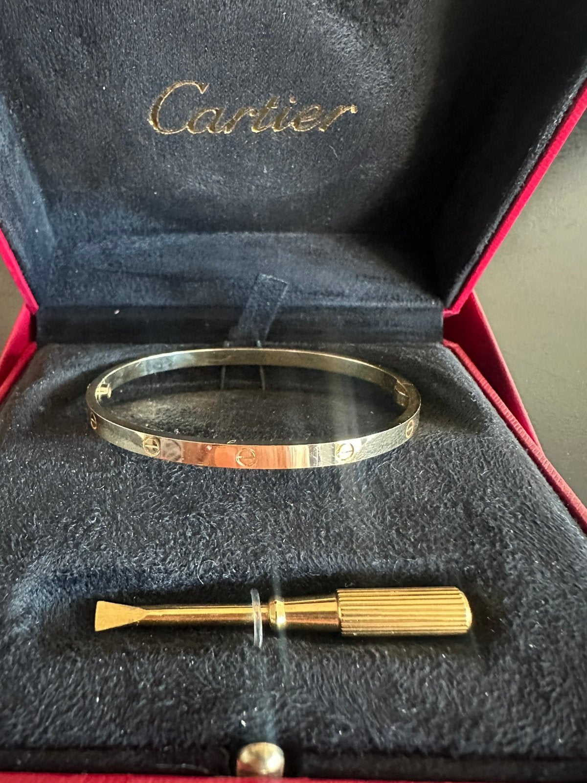 Love armband Cartier model small 18 K /doos/tas/lint, Ophalen of Verzenden, Zo goed als nieuw, Goud